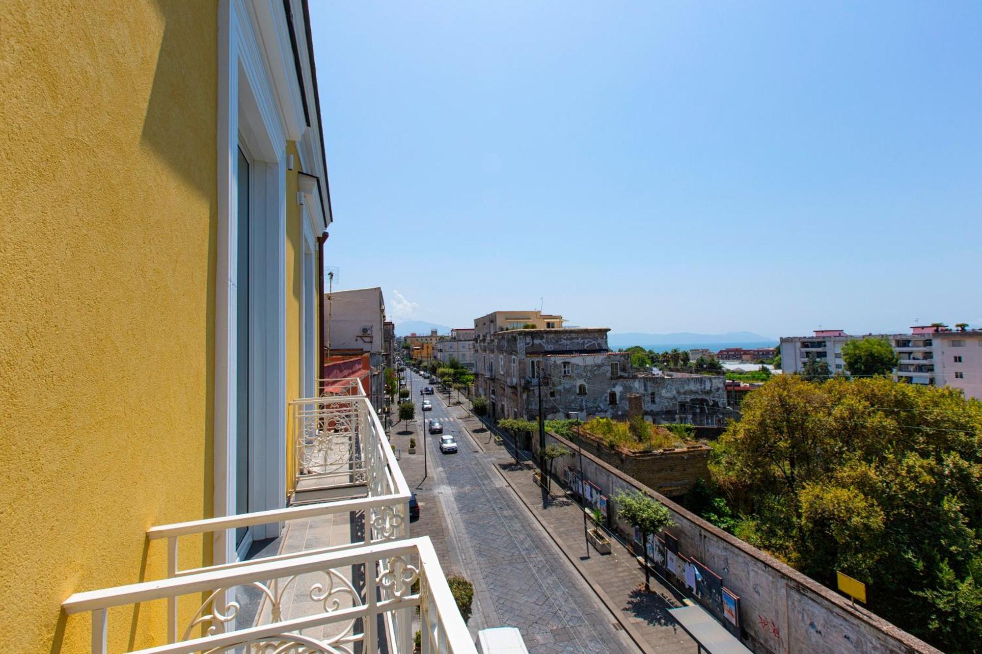 Vesuvius Palace Aparthotel Ercolano Exterior photo